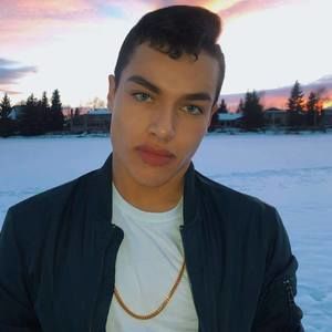 Meet your Posher, Paulo